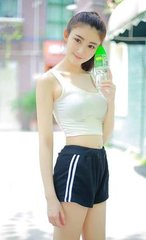 000887股票_: 溢出情感的故事，是否让你倍感温暖？
